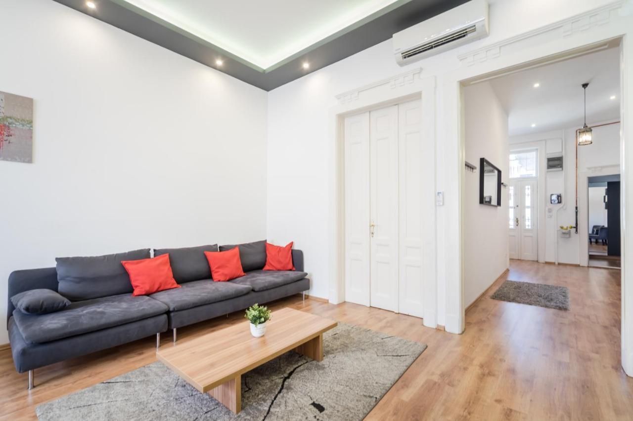 Real Apartments Zichy บูดาเปสต์ ภายนอก รูปภาพ