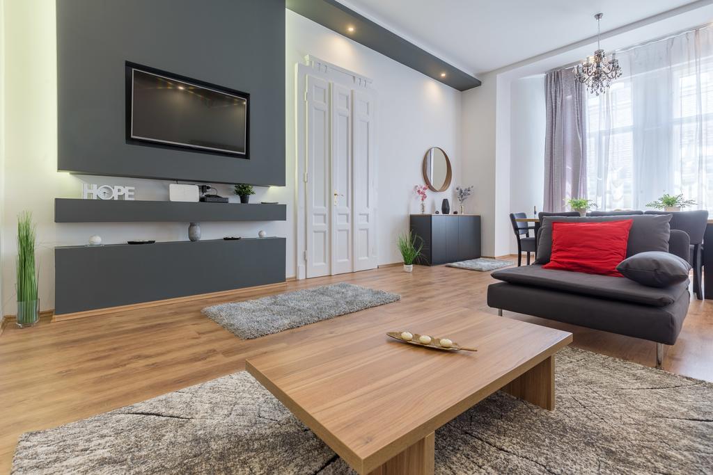 Real Apartments Zichy บูดาเปสต์ ภายนอก รูปภาพ